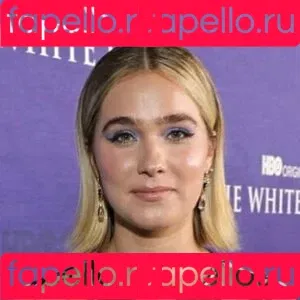 Haley Lu Richardson / haleyluhoo Onlyfans Photo Gallery 