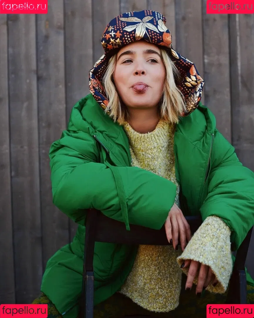 Haley Lu Richardson / haleyluhoo Onlyfans Photo Gallery 