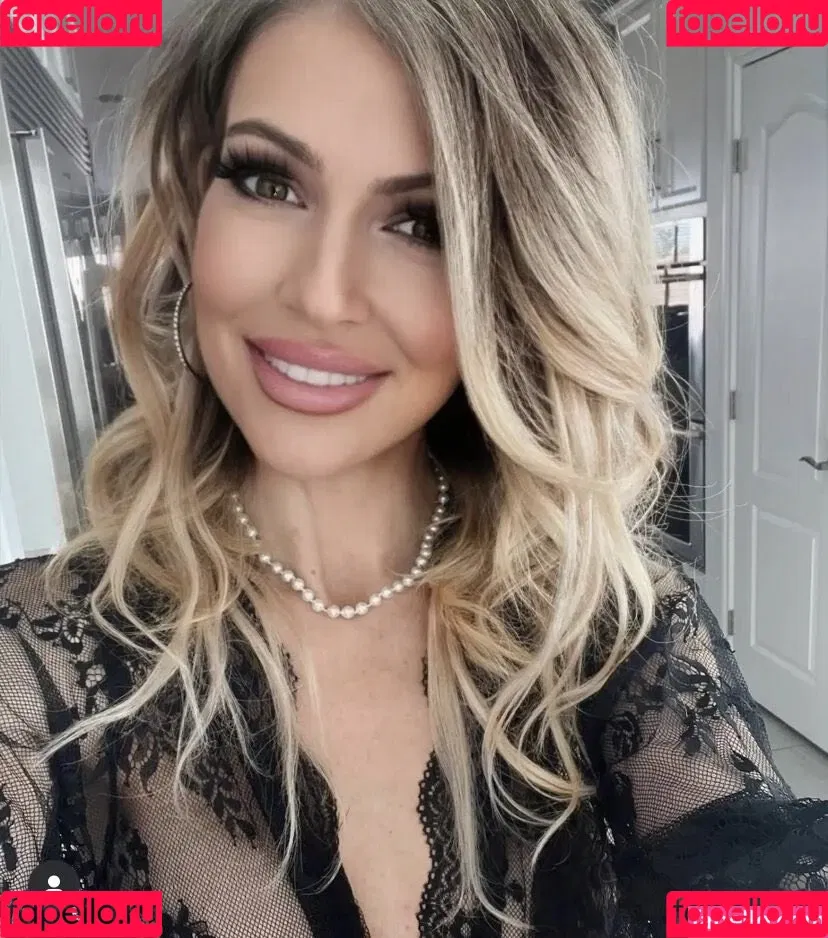 Gigi Dior / gigidiorsfw Onlyfans Photo Gallery 
