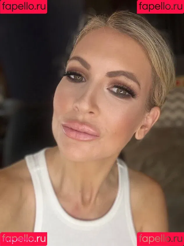 Gigi Dior / gigidiorsfw Onlyfans Photo Gallery 