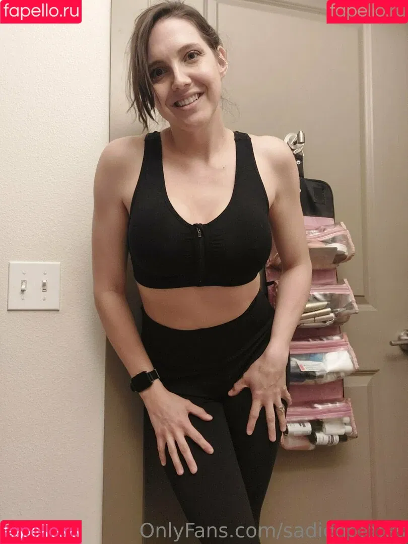 sadieholmes / sluttysadieholmes Onlyfans Photo Gallery 