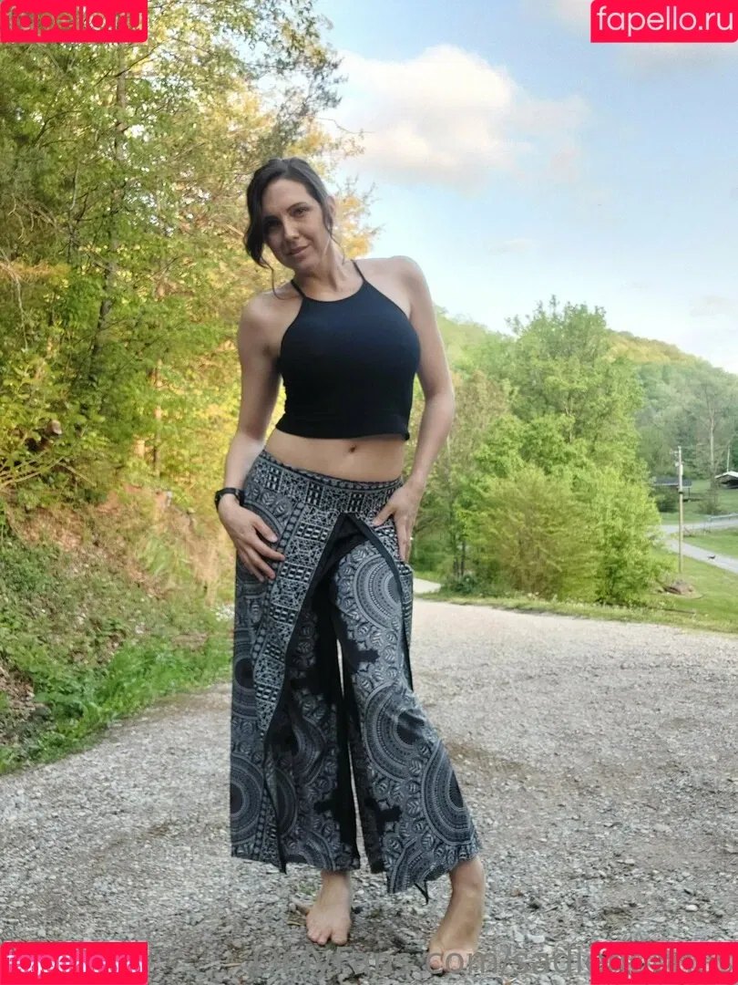 sadieholmes / sluttysadieholmes Onlyfans Photo Gallery 