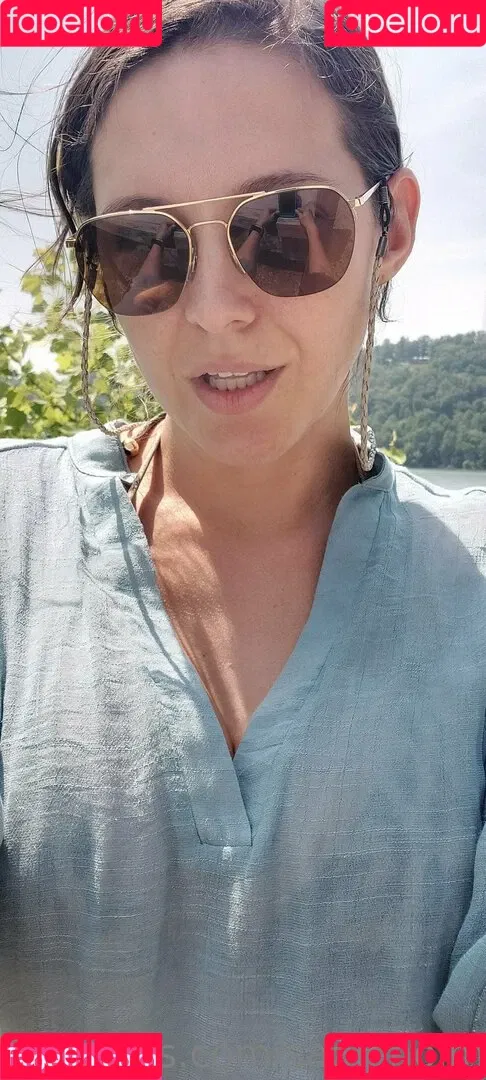 sadieholmes / sluttysadieholmes Onlyfans Photo Gallery 