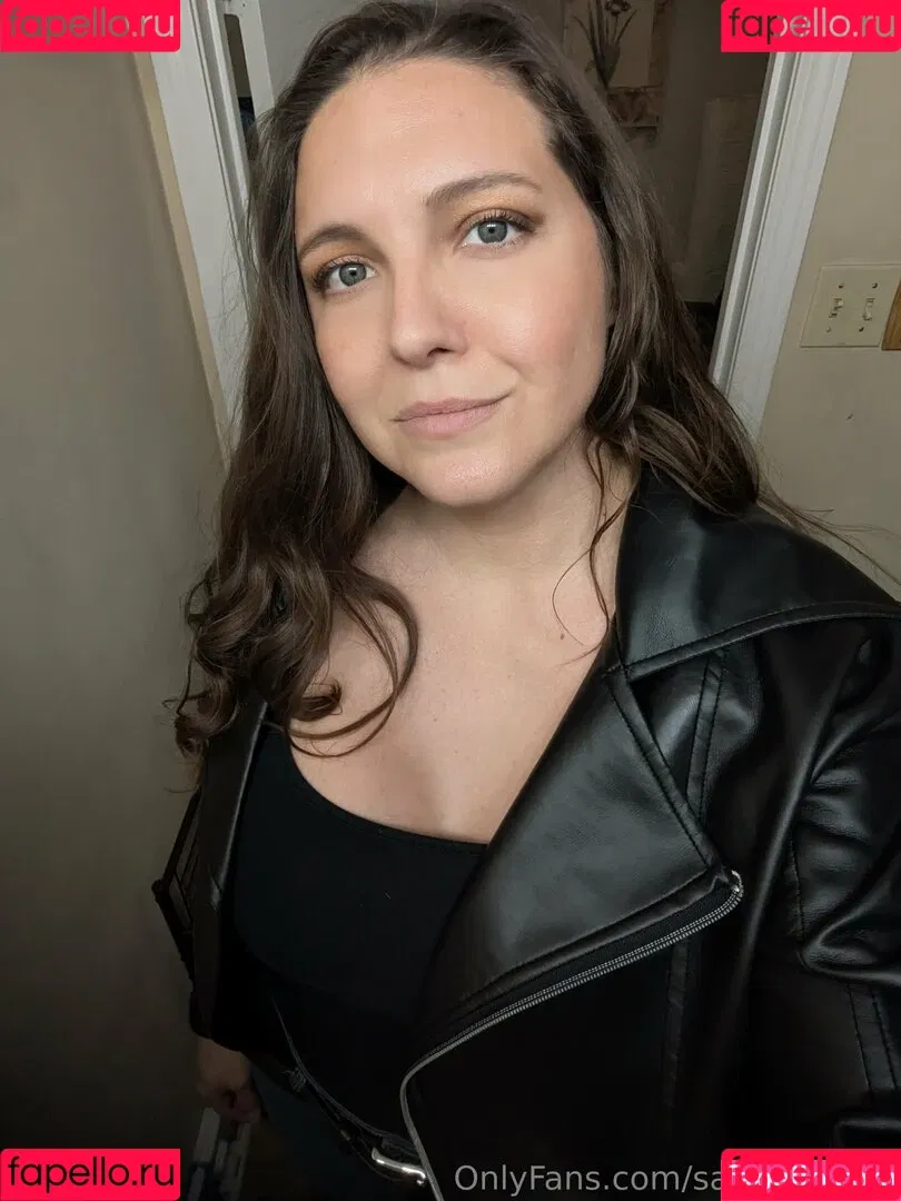 sadieholmes / sluttysadieholmes Onlyfans Photo Gallery 