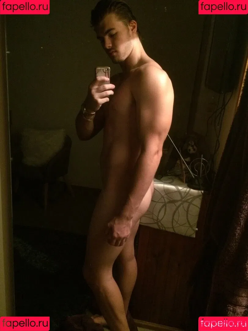 jayden_rembacherr / jaydenrembacher Onlyfans Photo Gallery 