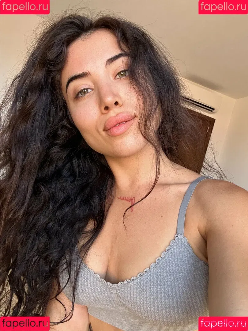 aurelia999 Onlyfans Photo Gallery 