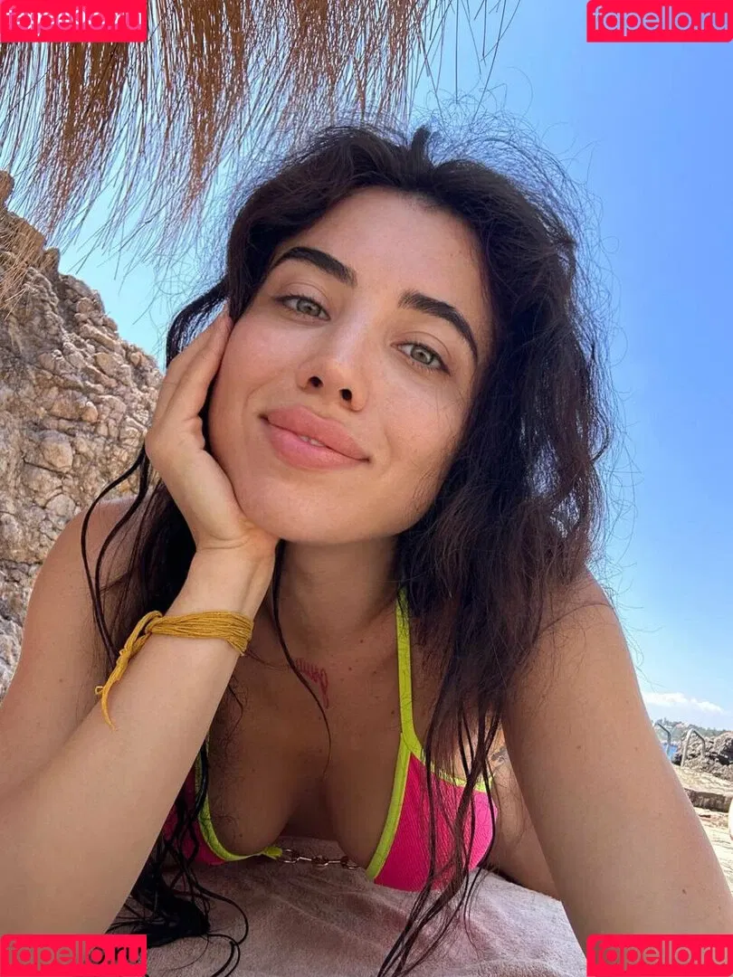 aurelia999 Onlyfans Photo Gallery 
