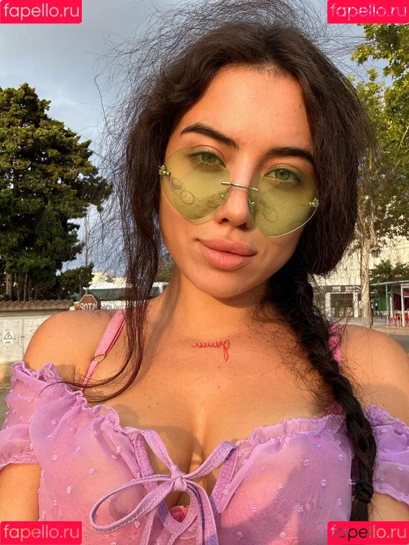 aurelia999 Onlyfans Photo Gallery 