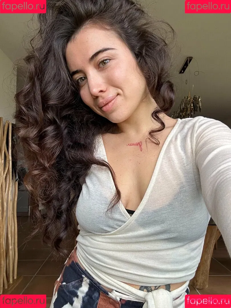 aurelia999 Onlyfans Photo Gallery 