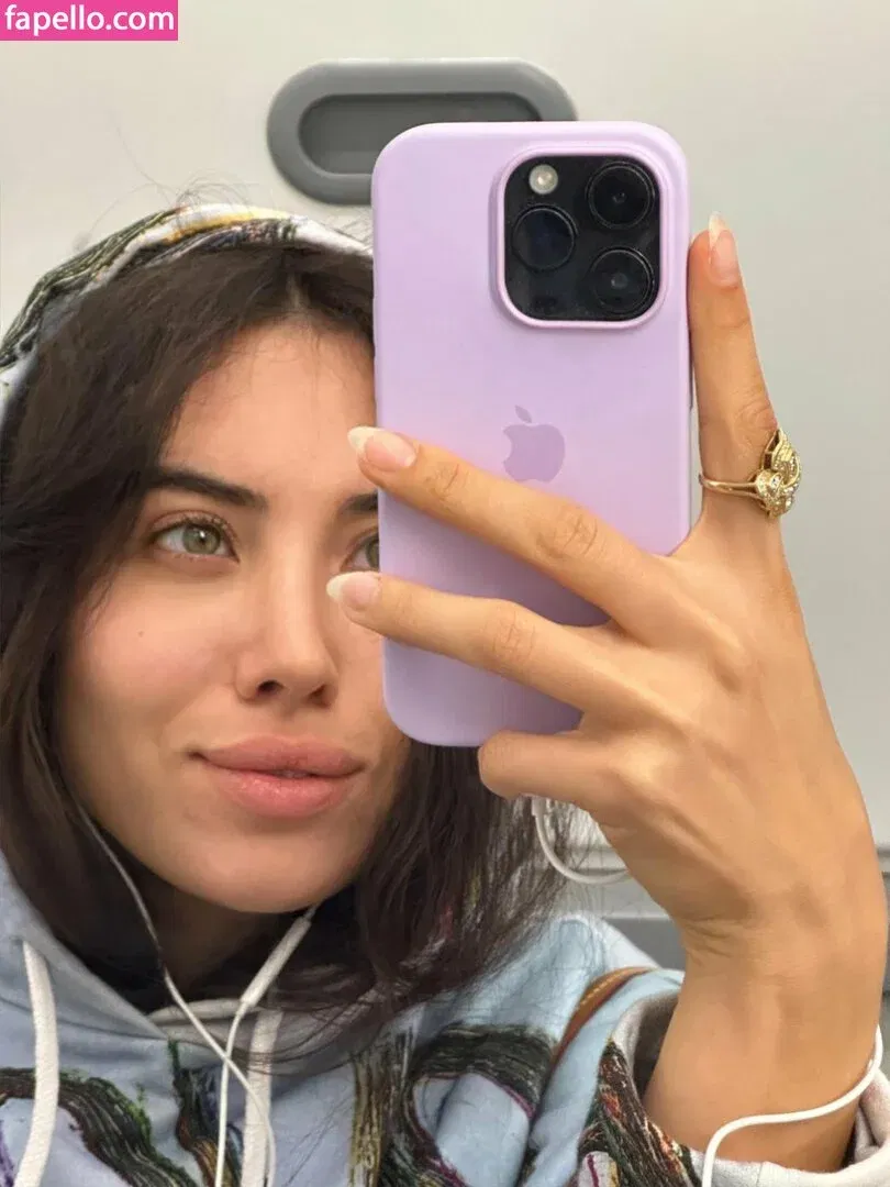 aurelia999 Onlyfans Photo Gallery 