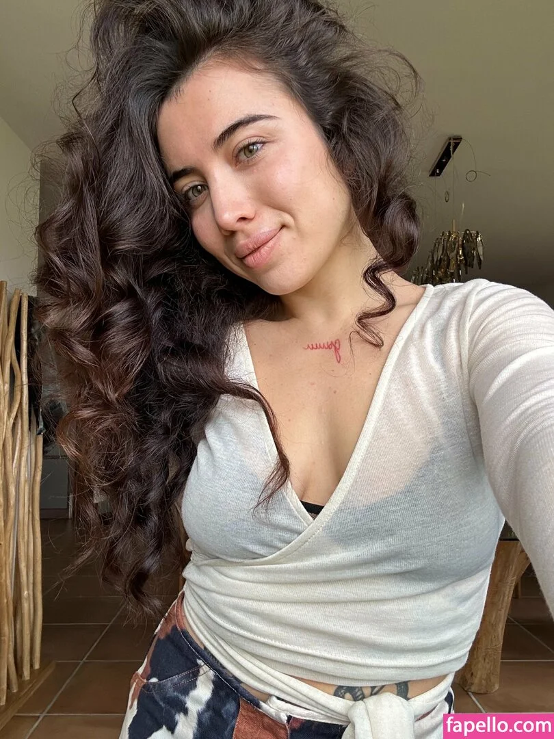 aurelia999 Onlyfans Photo Gallery 