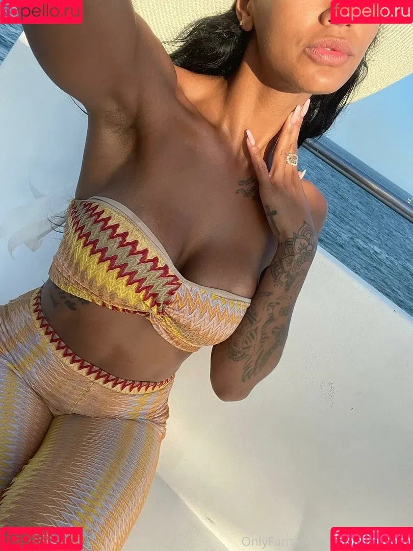 Harley Dean / TooooMuchAtOnce / harleydean / realharleyydean Onlyfans Photo Gallery 