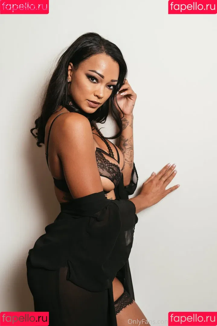 Harley Dean / TooooMuchAtOnce / harleydean / realharleyydean Onlyfans Photo Gallery 