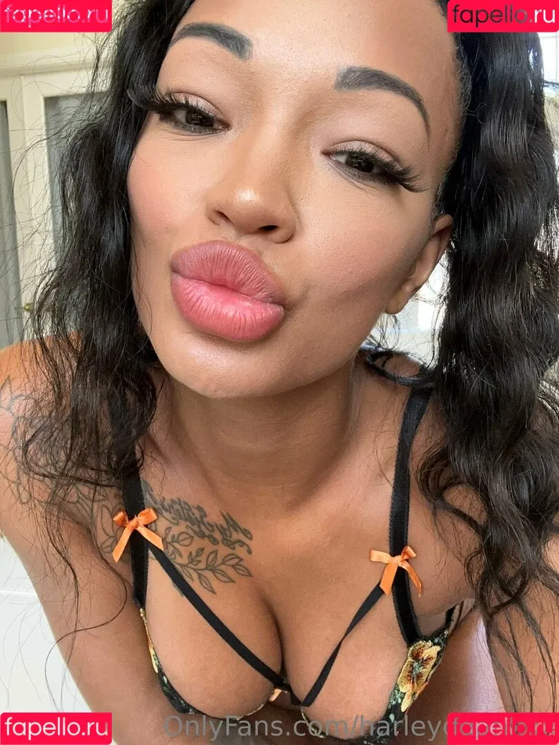 Harley Dean / TooooMuchAtOnce / harleydean / realharleyydean Onlyfans Photo Gallery 