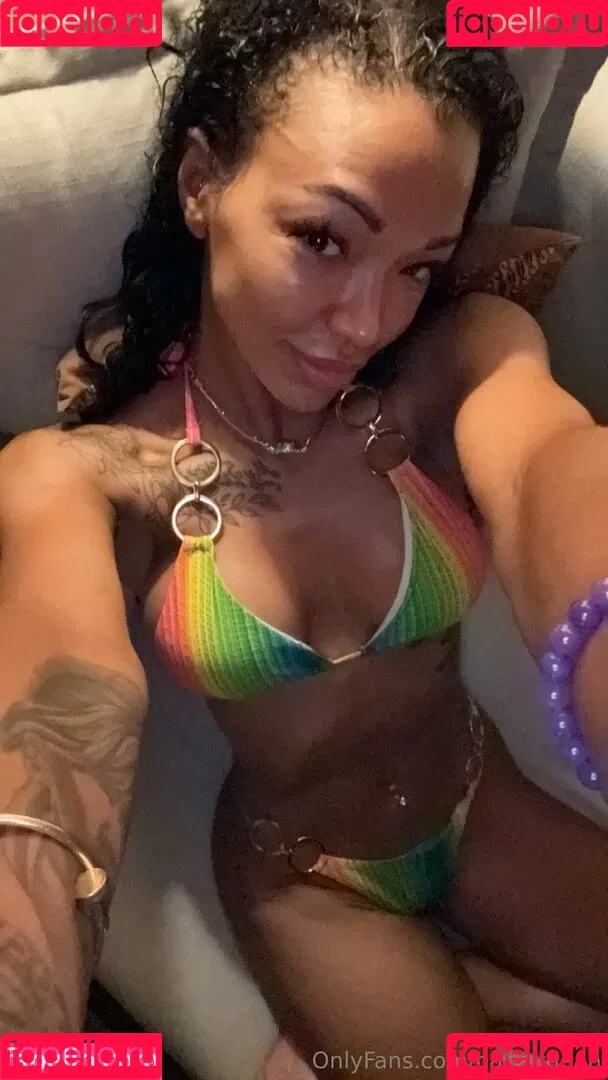 Harley Dean / TooooMuchAtOnce / harleydean / realharleyydean Onlyfans Photo Gallery 