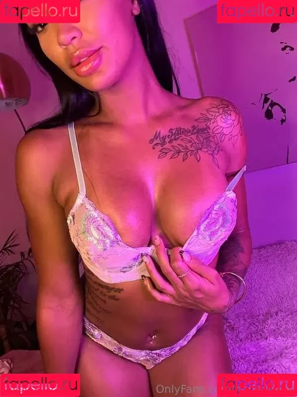 Harley Dean / TooooMuchAtOnce / harleydean / realharleyydean Onlyfans Photo Gallery 
