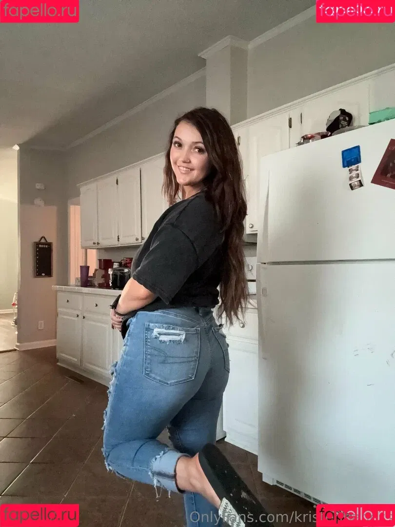 KristenHanesss / kristenhaness / kristennnhaness Onlyfans Photo Gallery 