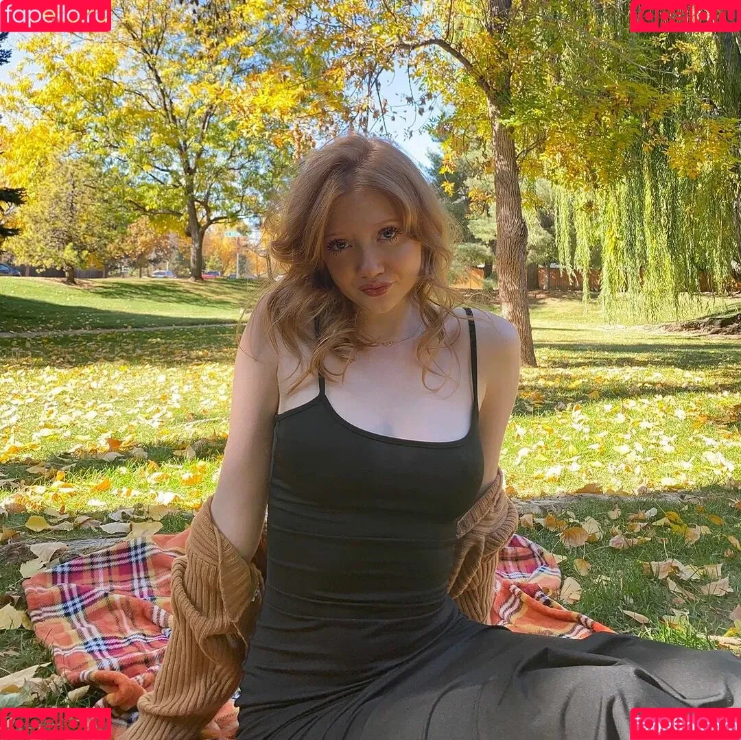Lifewithmak / Makenna Kelly / lifewithmak2005 Onlyfans Photo Gallery 