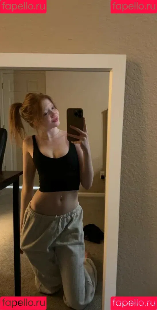 Lifewithmak / Makenna Kelly / lifewithmak2005 Onlyfans Photo Gallery 