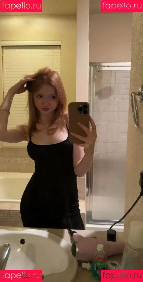 Lifewithmak / Makenna Kelly / lifewithmak2005 Onlyfans Photo Gallery 