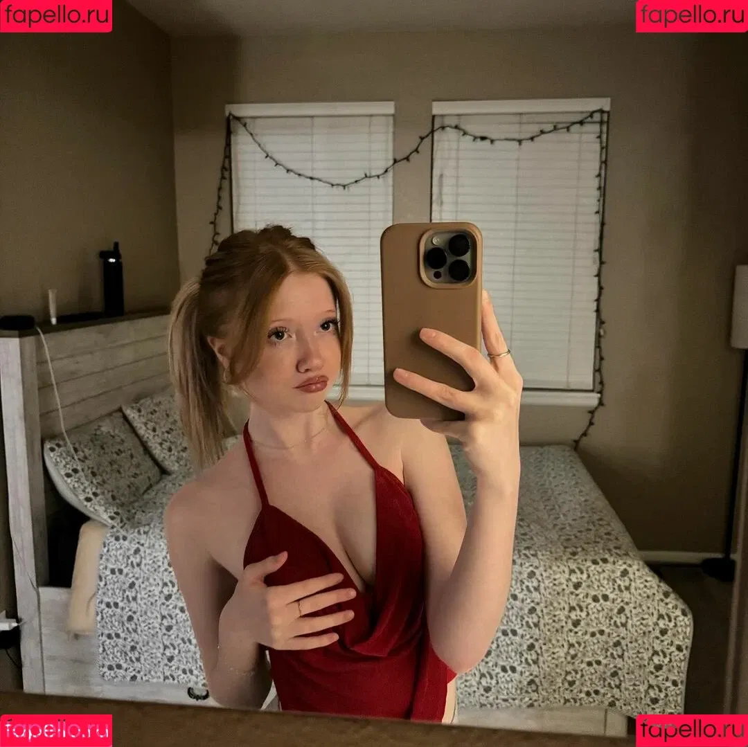 Lifewithmak / Makenna Kelly / lifewithmak2005 Onlyfans Photo Gallery 