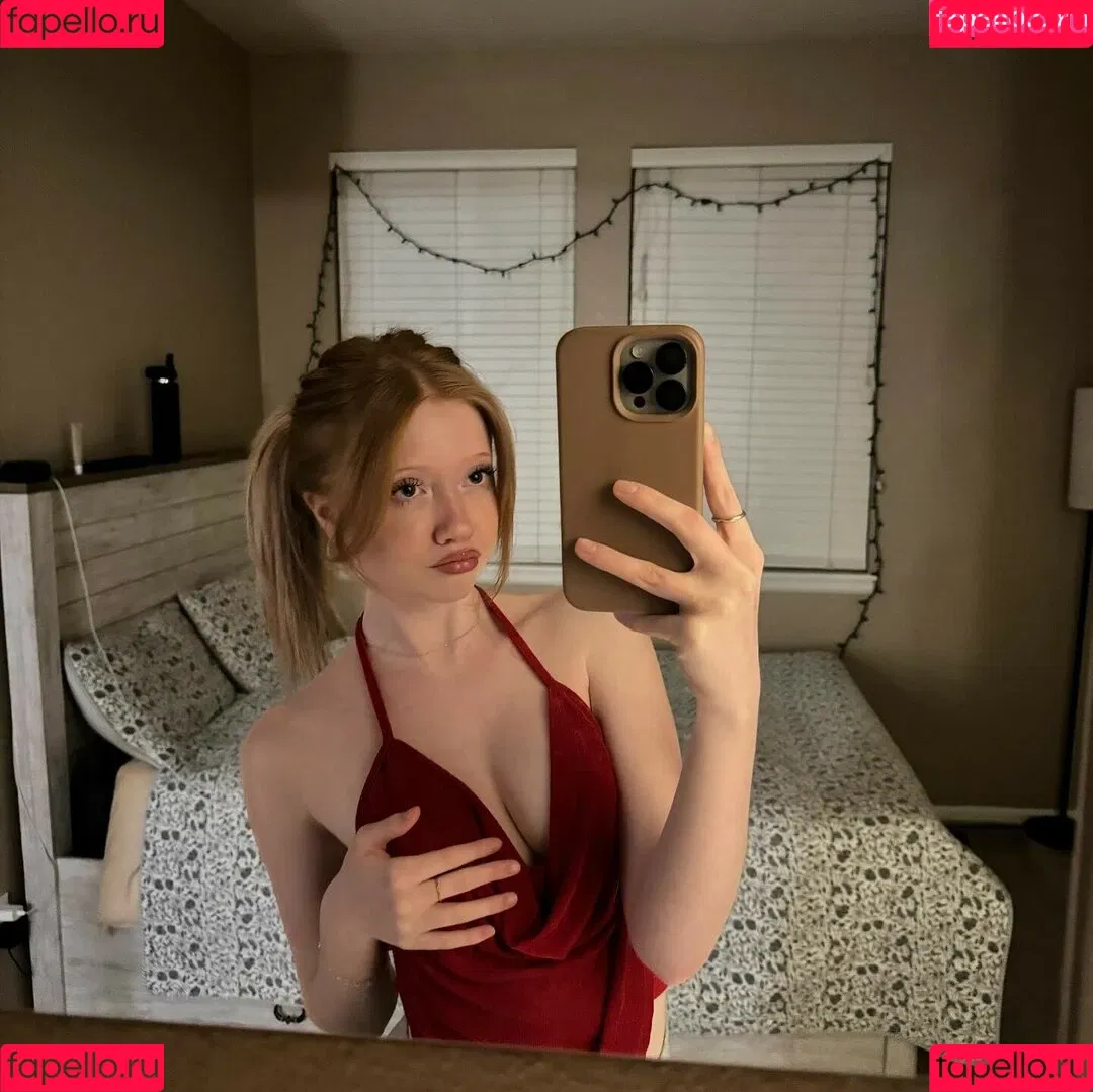 Lifewithmak / Makenna Kelly / lifewithmak2005 Onlyfans Photo Gallery 