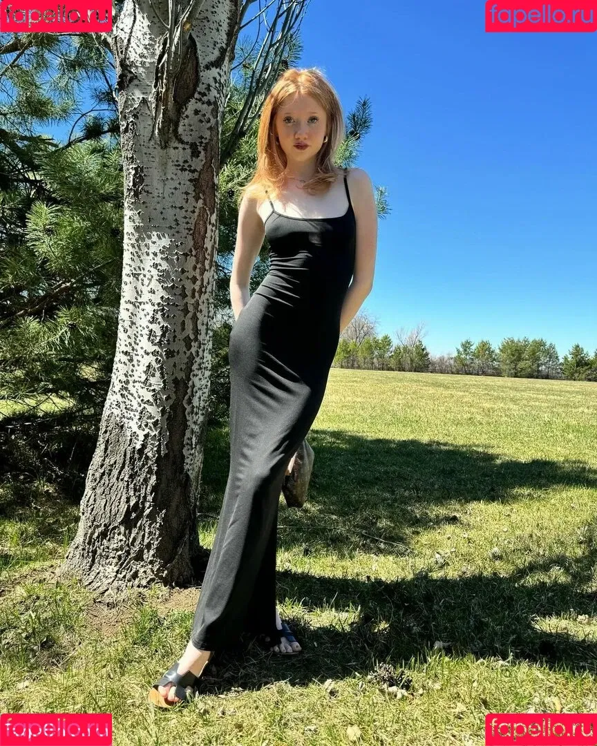 Lifewithmak / Makenna Kelly / lifewithmak2005 Onlyfans Photo Gallery 