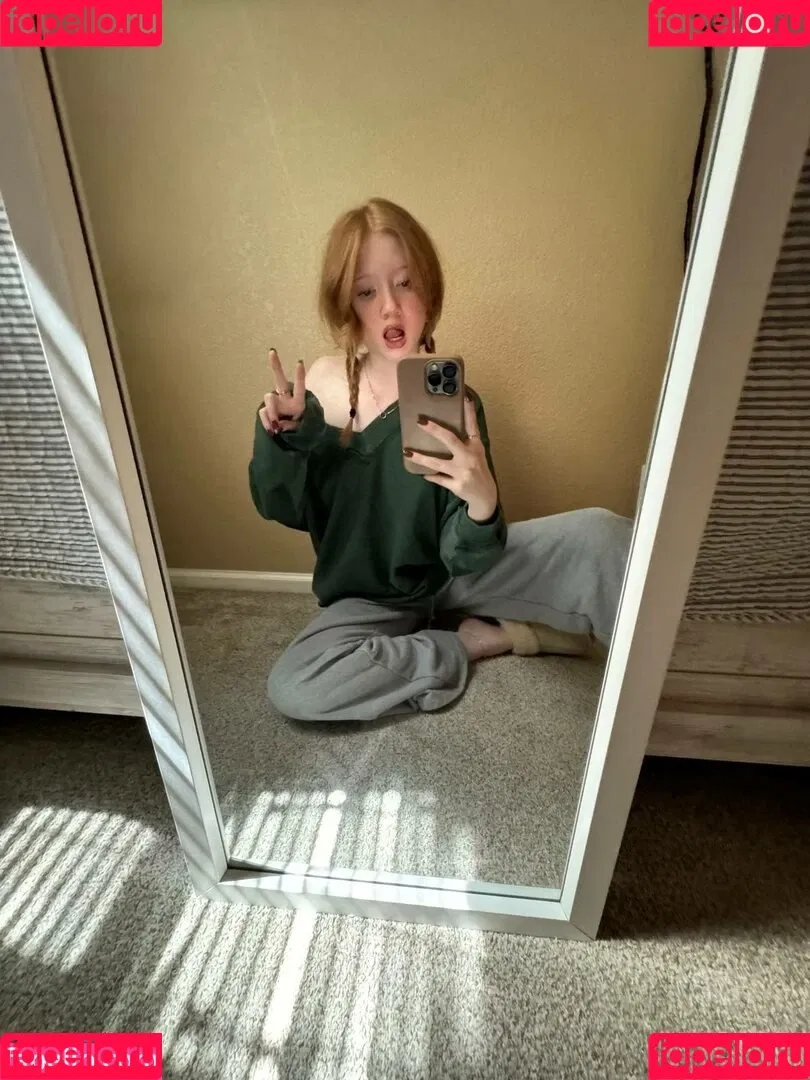 Lifewithmak / Makenna Kelly / lifewithmak2005 Onlyfans Photo Gallery 