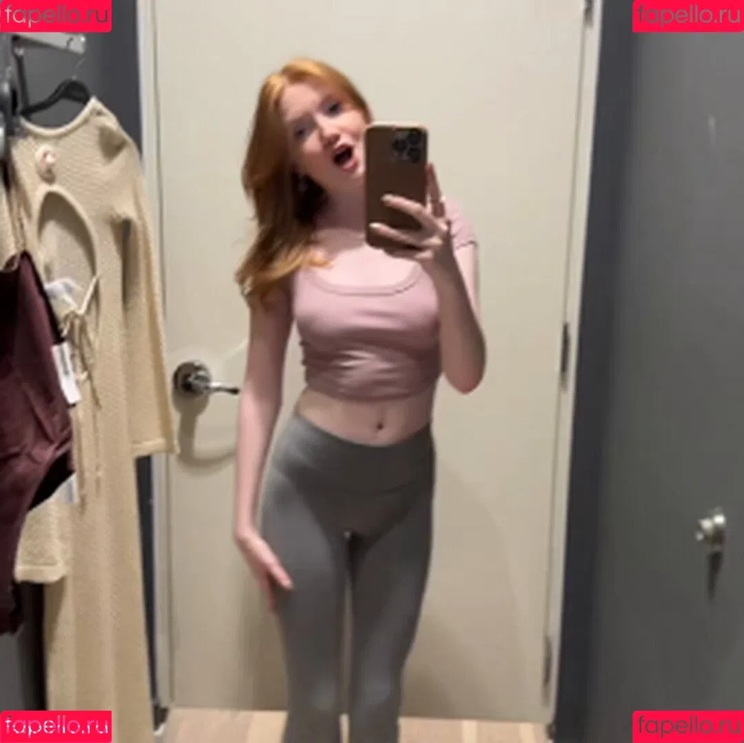 Lifewithmak / Makenna Kelly / lifewithmak2005 Onlyfans Photo Gallery 
