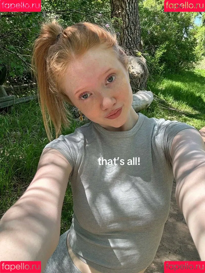 Lifewithmak / Makenna Kelly / lifewithmak2005 Onlyfans Photo Gallery 
