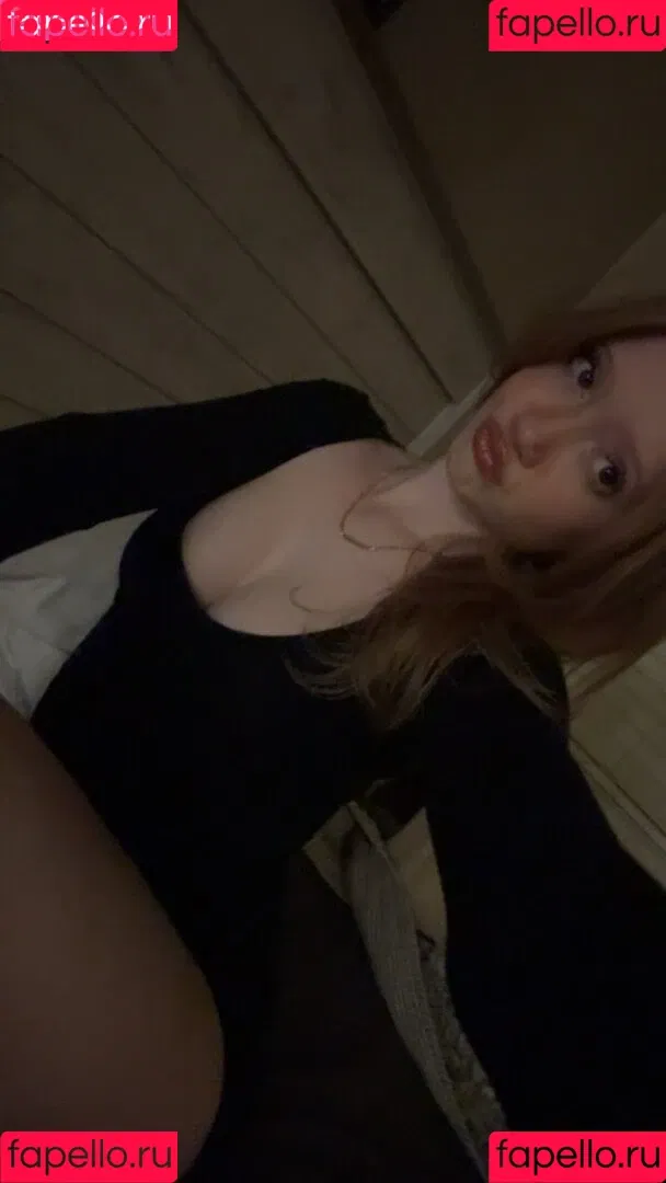 Lifewithmak / Makenna Kelly / lifewithmak2005 Onlyfans Photo Gallery 