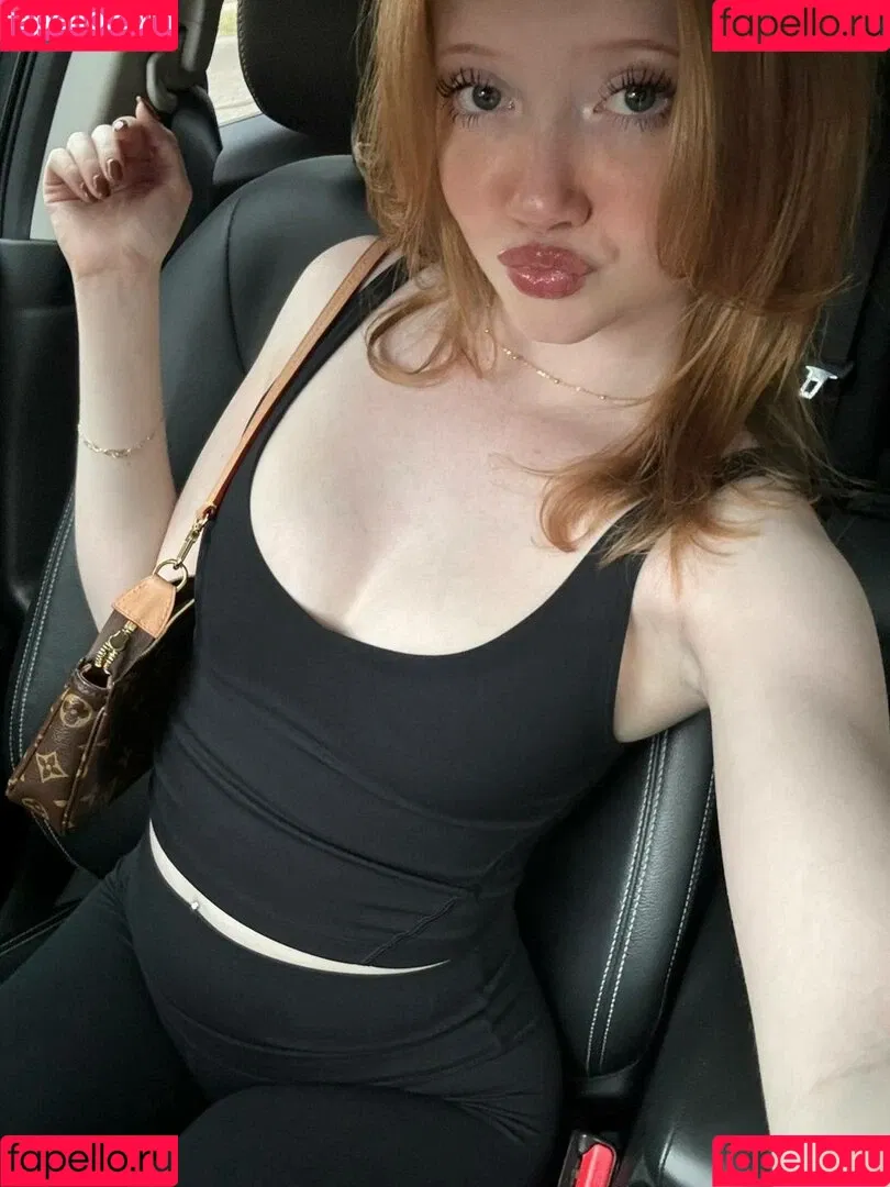 Lifewithmak / Makenna Kelly / lifewithmak2005 Onlyfans Photo Gallery 