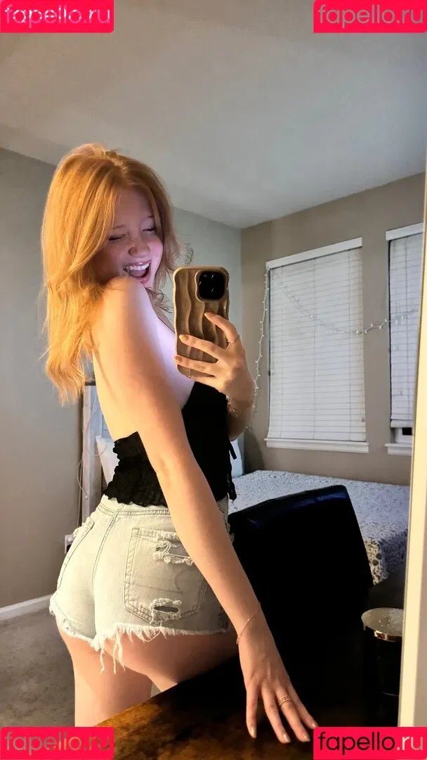 Lifewithmak / Makenna Kelly / lifewithmak2005 Onlyfans Photo Gallery 