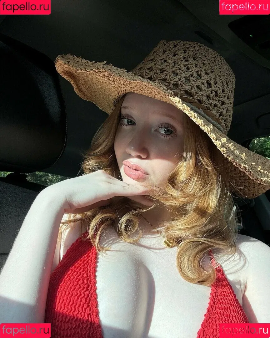 Lifewithmak / Makenna Kelly / lifewithmak2005 Onlyfans Photo Gallery 