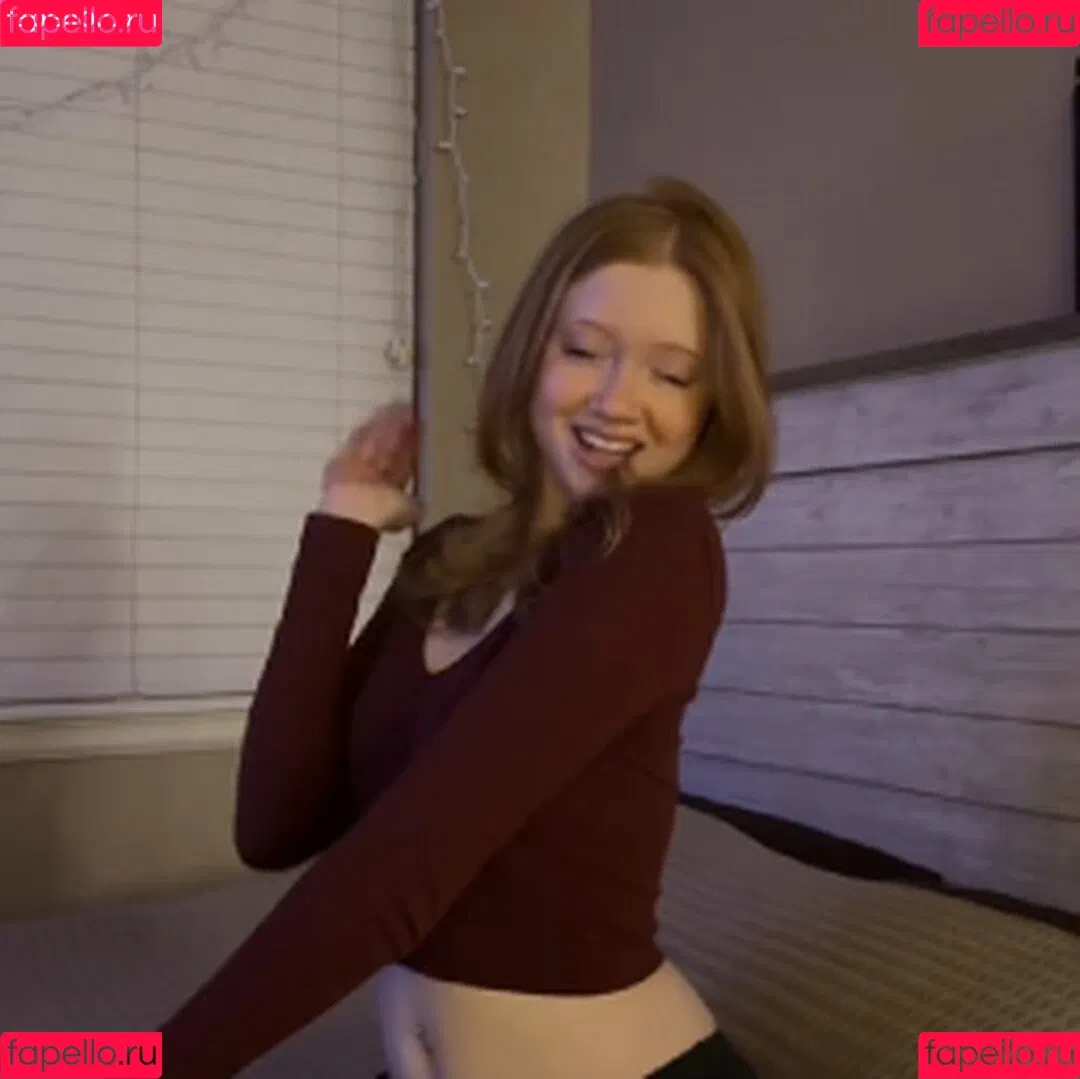 Lifewithmak / Makenna Kelly / lifewithmak2005 Onlyfans Photo Gallery 