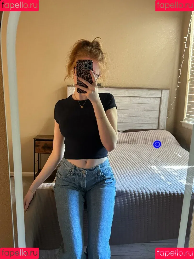 Lifewithmak / Makenna Kelly / lifewithmak2005 Onlyfans Photo Gallery 