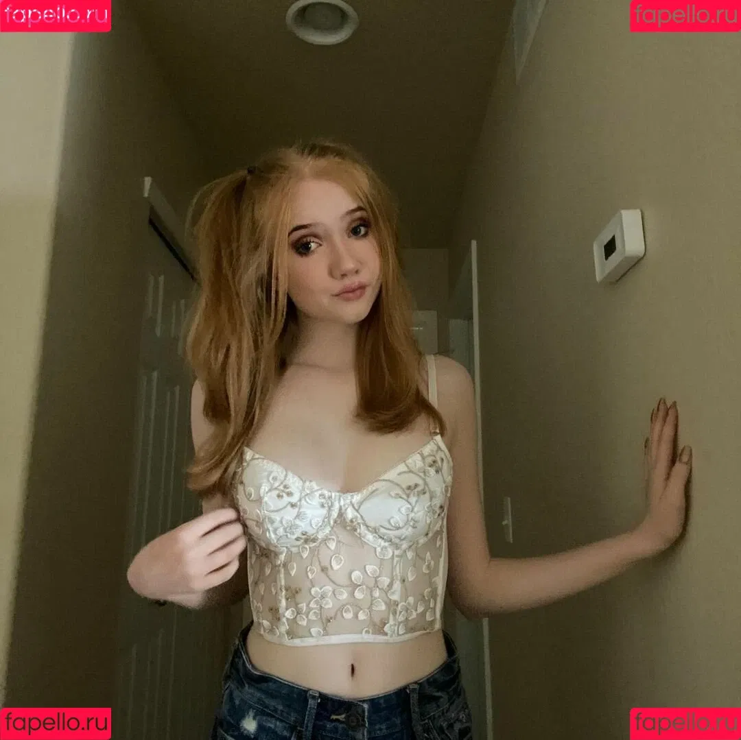 Lifewithmak / Makenna Kelly / lifewithmak2005 Onlyfans Photo Gallery 