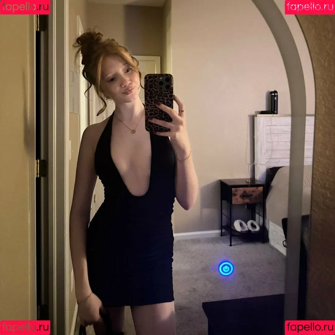Lifewithmak / Makenna Kelly / lifewithmak2005 Onlyfans Photo Gallery 