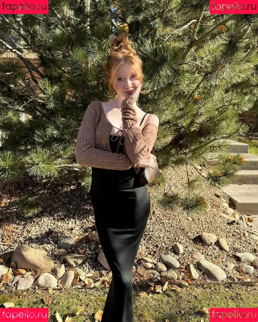 Lifewithmak / Makenna Kelly / lifewithmak2005 Onlyfans Photo Gallery 