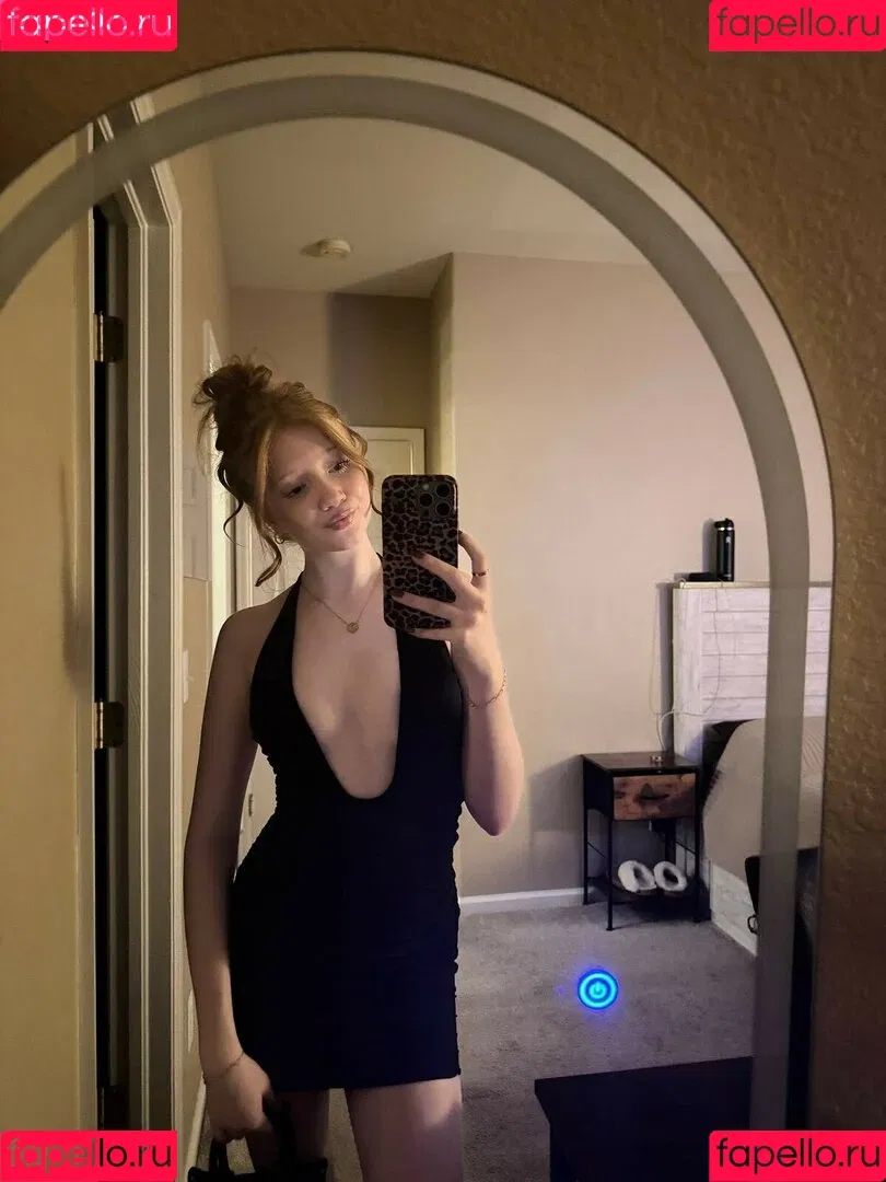 Lifewithmak / Makenna Kelly / lifewithmak2005 Onlyfans Photo Gallery 