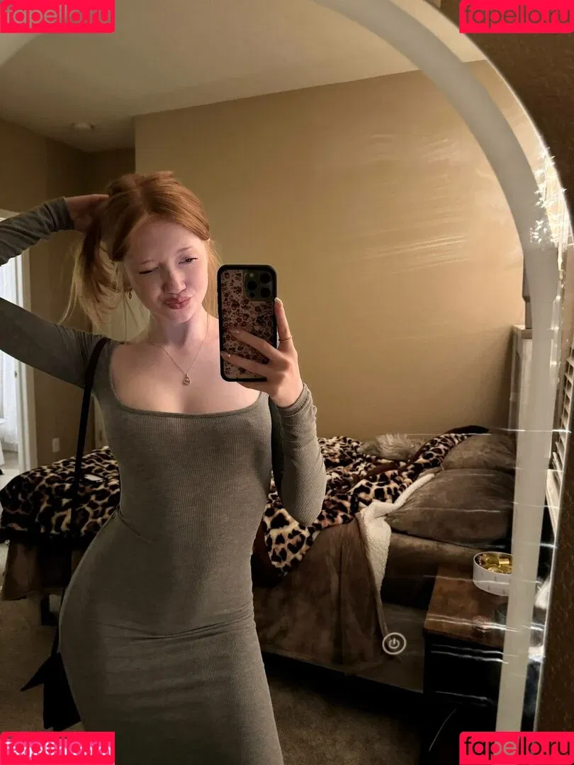 Lifewithmak / Makenna Kelly / lifewithmak2005 Onlyfans Photo Gallery 