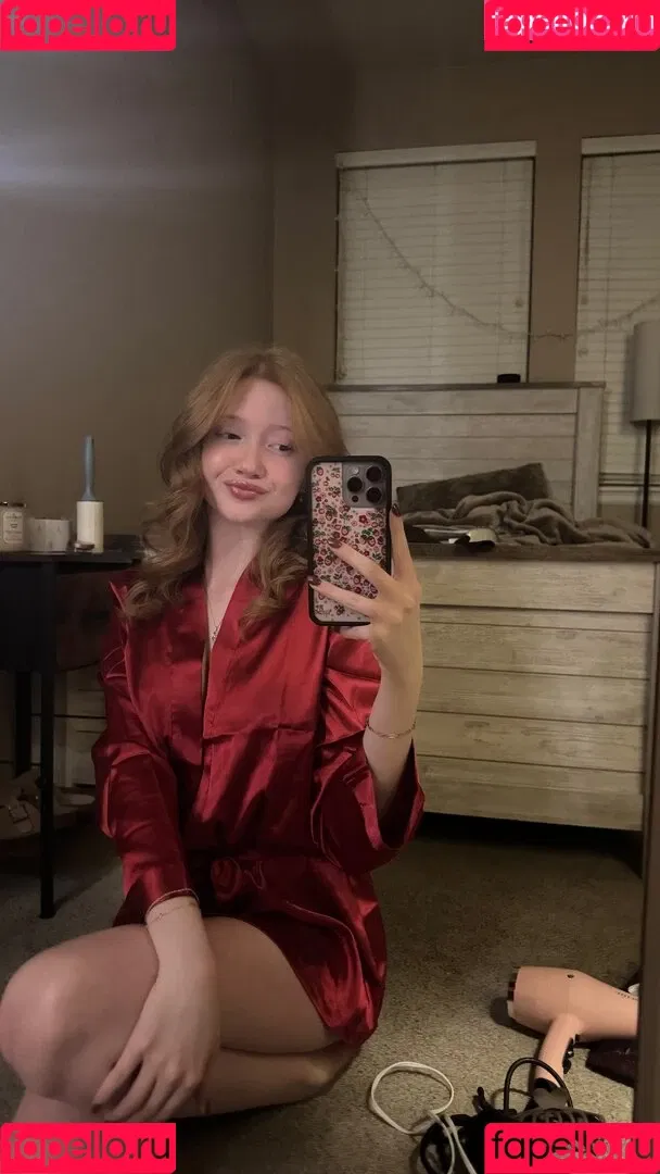 Lifewithmak / Makenna Kelly / lifewithmak2005 Onlyfans Photo Gallery 