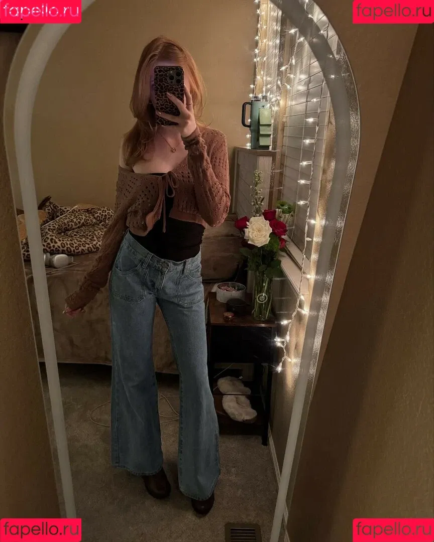 Lifewithmak / Makenna Kelly / lifewithmak2005 Onlyfans Photo Gallery 
