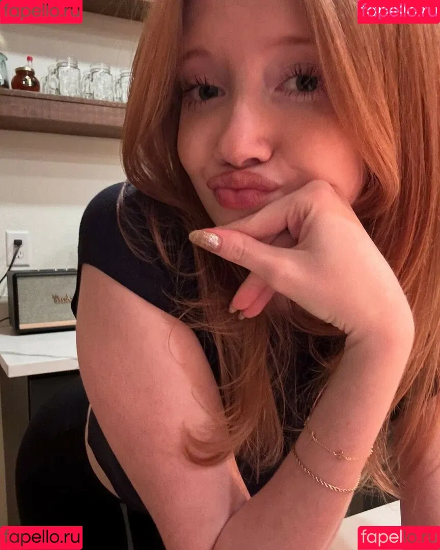 Lifewithmak / Makenna Kelly / lifewithmak2005 Onlyfans Photo Gallery 
