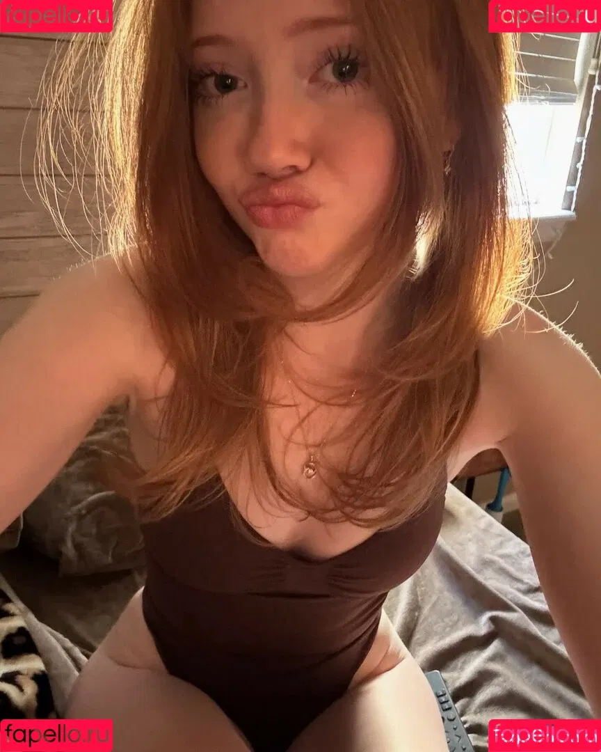 Lifewithmak / Makenna Kelly / lifewithmak2005 Onlyfans Photo Gallery 