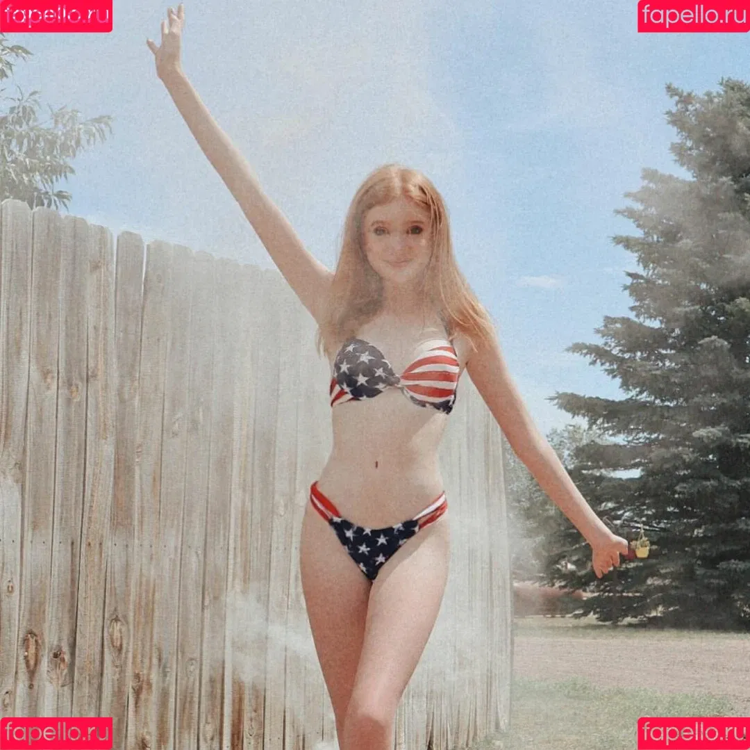 Lifewithmak / Makenna Kelly / lifewithmak2005 Onlyfans Photo Gallery 