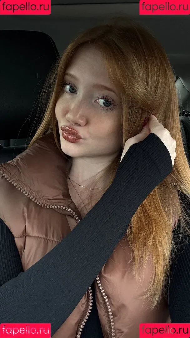 Lifewithmak / Makenna Kelly / lifewithmak2005 Onlyfans Photo Gallery 