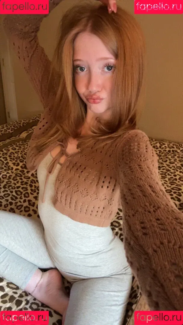 Lifewithmak / Makenna Kelly / lifewithmak2005 Onlyfans Photo Gallery 