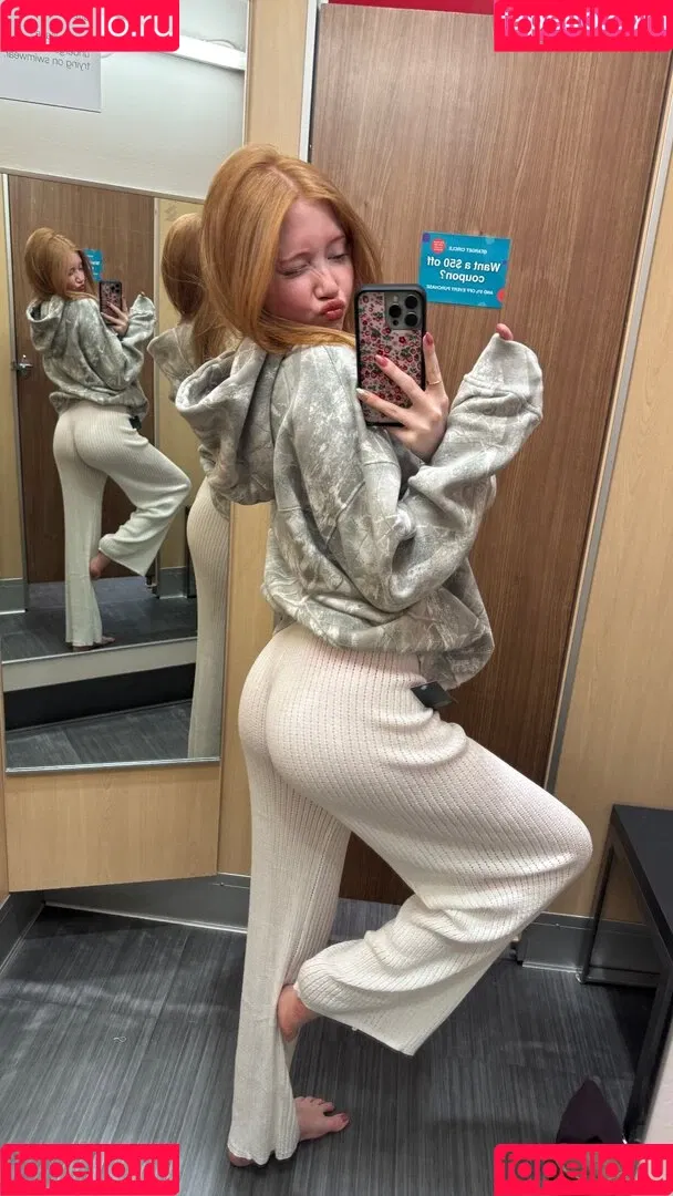 Lifewithmak / Makenna Kelly / lifewithmak2005 Onlyfans Photo Gallery 