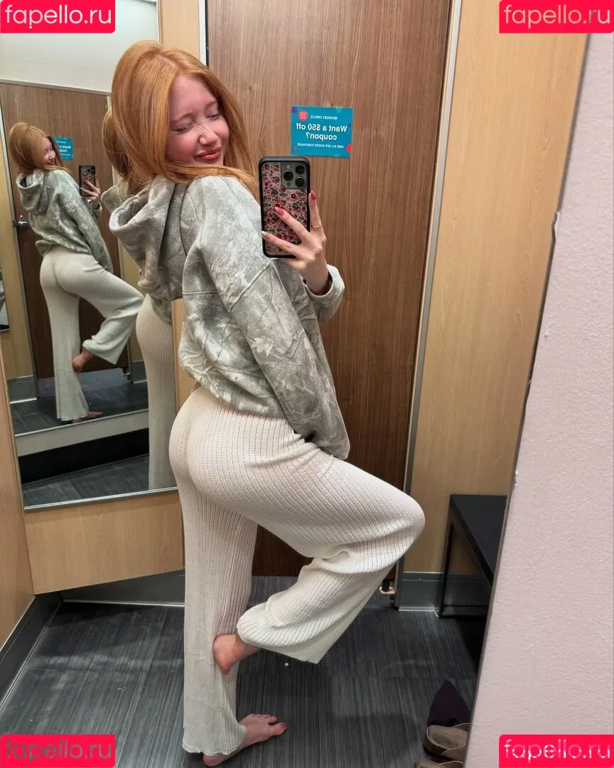 Lifewithmak / Makenna Kelly / lifewithmak2005 Onlyfans Photo Gallery 